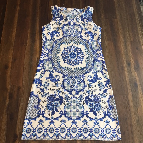 Charter Club Dresses & Skirts - Charter’s Club floral dress